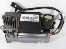 Компрессор пневмоподвески Q7 4L Wabco