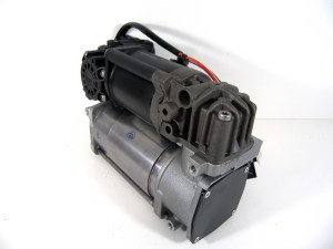 Компресор пневмопідвіски BMW 6 серії GT G32 Wabco