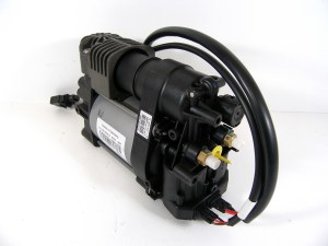 Компрессор пневмоподвески VolksWagen Touareg NF II VAG оригинал