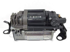 Компрессор пневмоподвески Mercedes CLS-class (C218) Оригинал 4154033230