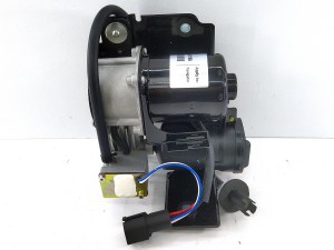 Компрессор пневмоподвески Lincoln Navigator 7L1Z5319AE, 7L1Z5319A