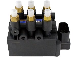 Блок клапанов пневмоподвески ZEEKR 001 4725535600